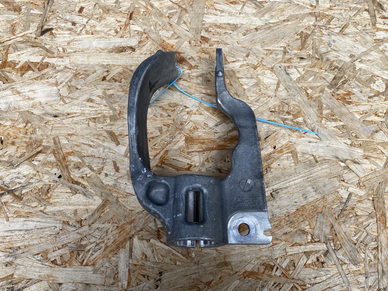 вилка амортизатора Land Rover Discovery 5 поколение 2020, 5.0 л., 508PS, бензин, АКПП, внедорожник 5 дв., LR105282, LR038818, CPLA3462AC - фото №1