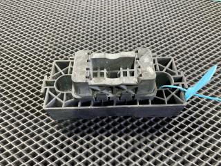 опора под домкрат (поддомкратная подушка) Mercedes-Benz GL-Класс X166 2015, 4.7 л., M 278.928, бензин, АКПП, внедорожник 5 дв., A1666900334, A2046900009