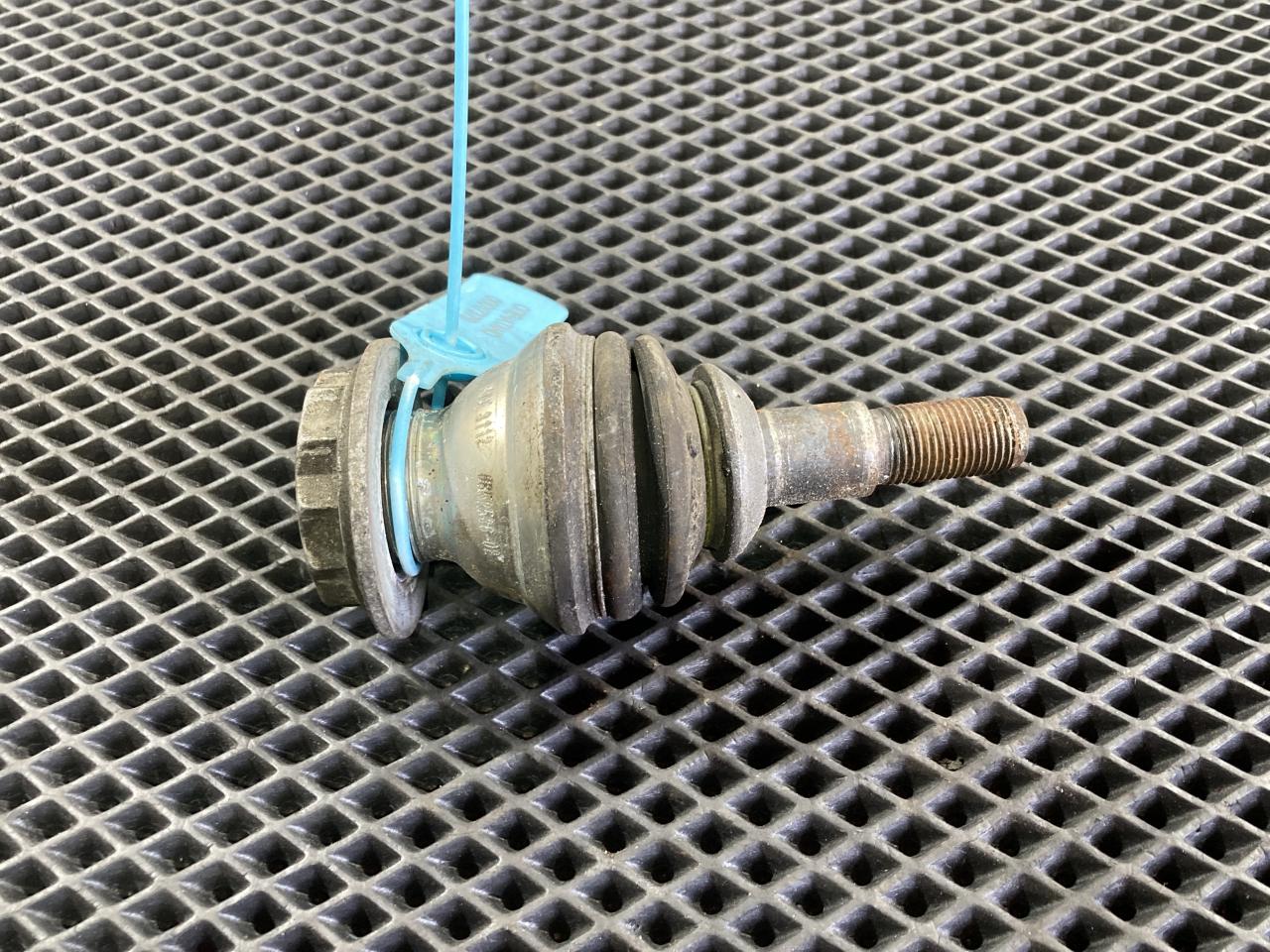 шаровая опора BMW 7 серия G11/G12 2016, 4.4 л., бензин, АКПП, седан, 31126852536 - фото №1