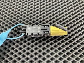 датчик удара Audi A8 D3 [рестайлинг] 2006, 4.2 л., BVJ, бензин, АКПП, седан, 8E0959651A