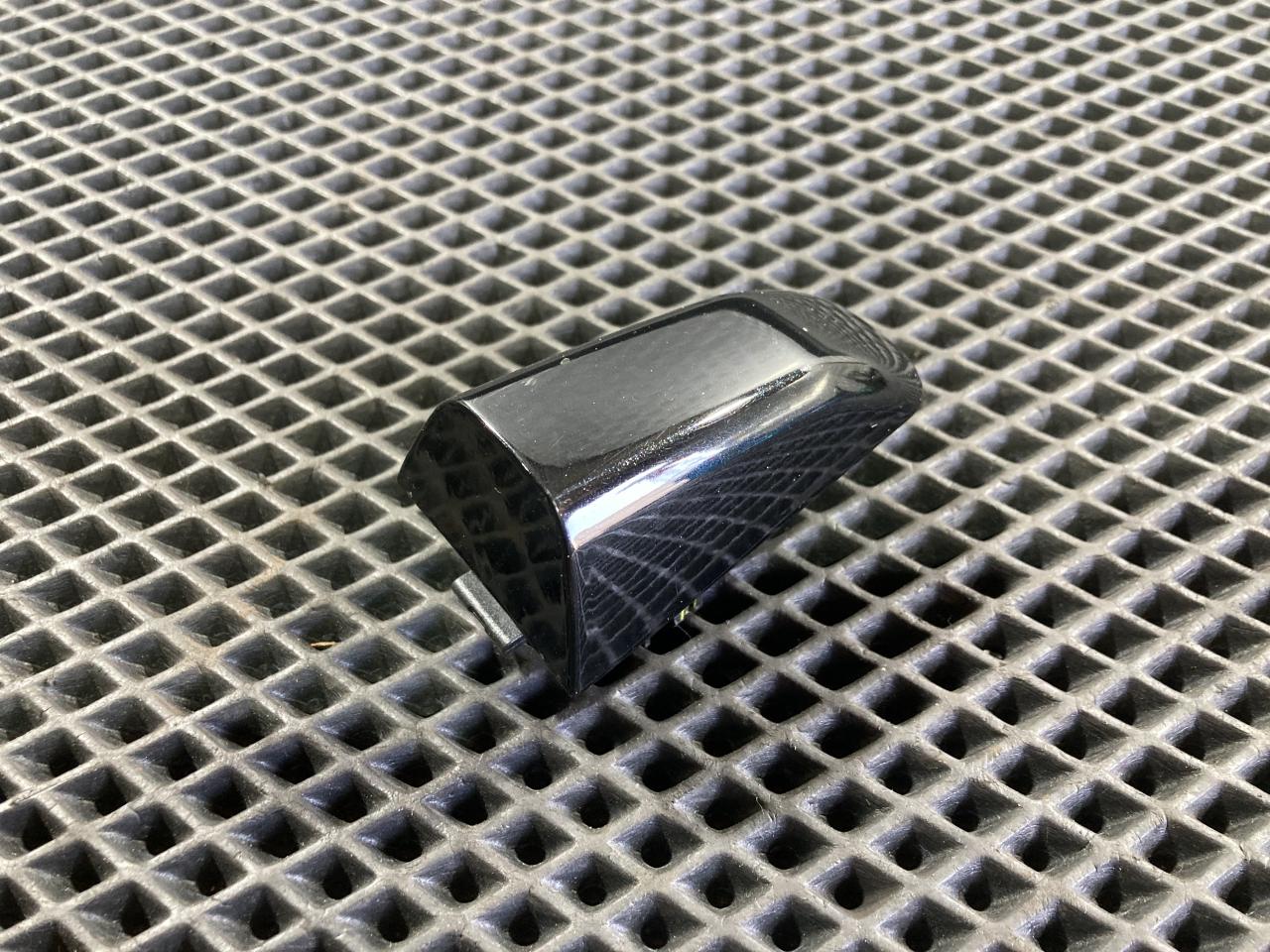 ручка наружная Land Rover Range Rover 4 поколение 2016, 5.0 л., бензин, внедорожник 5 дв., BJ32224A44 - фото №1