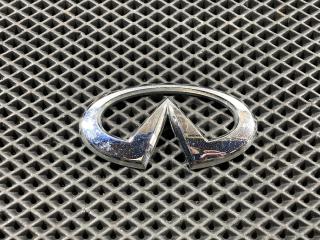 эмблема Infiniti G 3 поколение 2004, 3.5 л., VQ35DE, бензин, 84890JK600