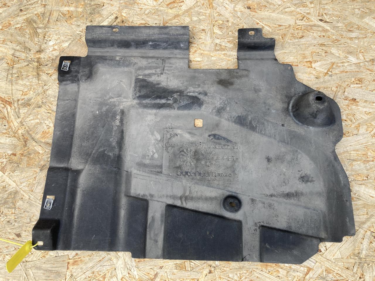 защита днища Jaguar XF X260 2018, 3.0 л., бензин, АКПП, седан, GX63104C20AF, T2H19130 - фото №1