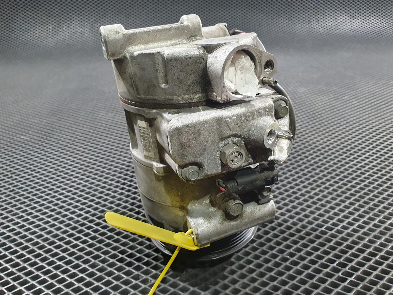 компрессор кондиционера Mercedes-Benz CLS-Класс C218/X218 2012, 4.7 л., M 278.922, бензин, АКПП, седан, A0022309711, 6SEU16C - фото №1