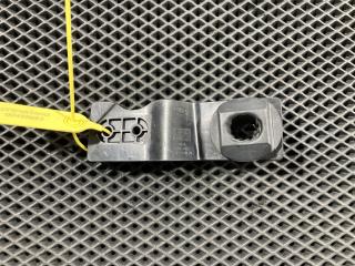 кронштейн радиатора Jaguar XE 1 поколение 2017, 2.0 л., бензин, АКПП, GX738K337AE, T2H25177