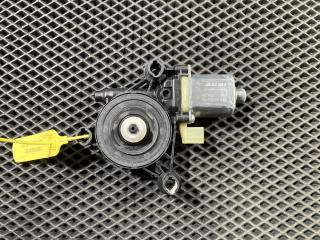 моторчик стеклоподъемника задний левый Porsche Macan 1 поколение 95B 2016, 3.0 л., MCT.MA, бензин, АКПП, внедорожник 5 дв., 5Q0959801A, 0130822715