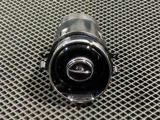 дефлектор обдува салона Jaguar XJ 4 поколение 2015, 5.0 л., 508PN, бензин, АКПП, седан, C2D19166, AW9319C696AE, C2D14707, C2D18225, C2D18226, C2D18228, C2D19167, C2D1960