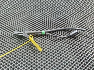 форсунка омывателя лобового стекла Land Rover Range Rover Sport 2 поколение 2016, 3.0 л., бензин, внедорожник 5 дв., LR045321