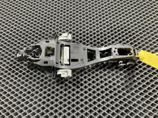 скелет ручки двери задней левой Land Rover Range Rover Sport 2 поколение 2014, 3.0 л., бензин, АКПП, внедорожник 5 дв., BJ32224N02, C2D56224, LR025540, LR108184, LR078757