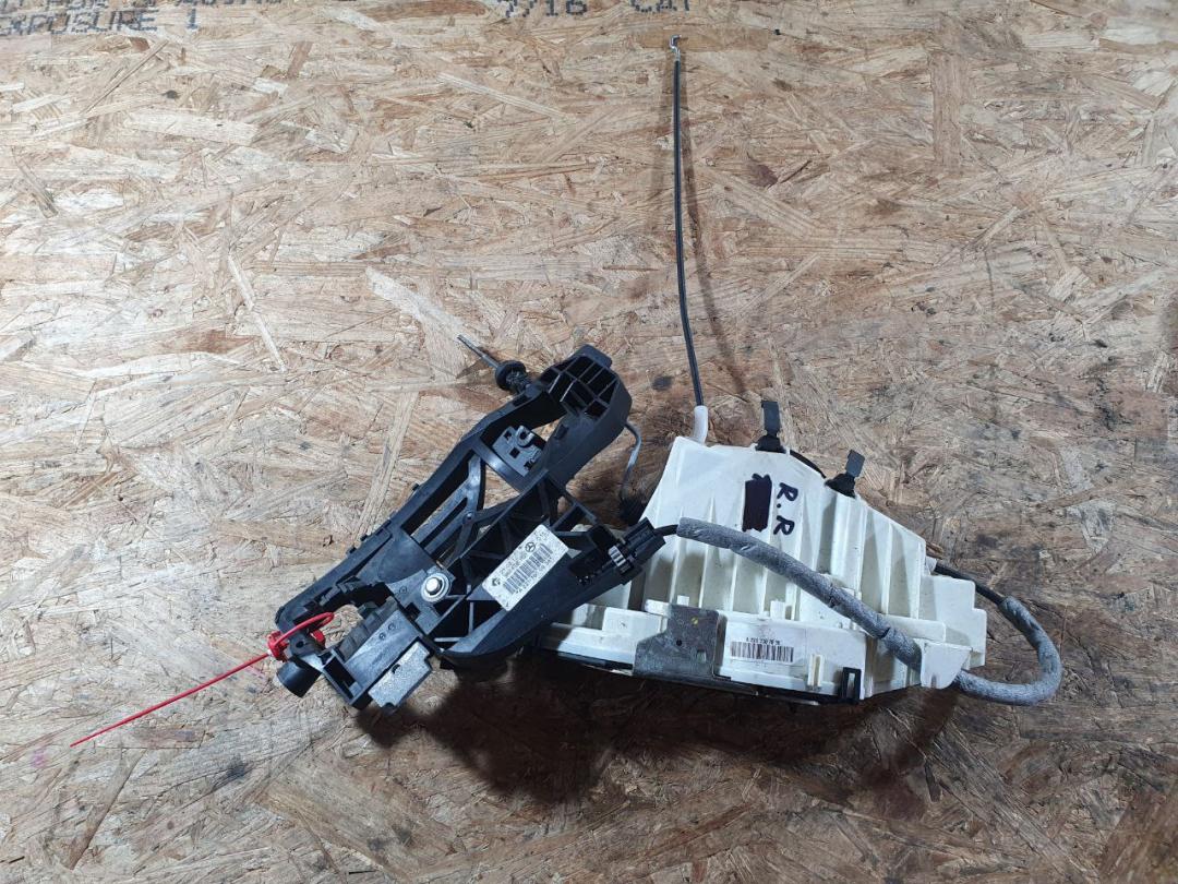 замок двери задней правой Mercedes-Benz S-Класс W221 2008, 5.5 л., M 273.961, бензин, седан, A2217307835, A2217304435 - фото №1