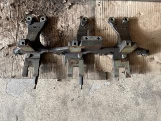 кронштейн теплообменника ЕГР DAF XF 106 1 поколение 2016, 1921727