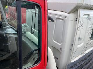 стекло двери передней правой DAF XF 105 1 поколение 2012, 12.9 л., MX 340, дизель, МКПП
