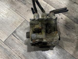 кран уровня подвески DAF CF-series 1 поколение 2014, 10.8 л., MX-11, дизель, АКПП, белый, правый руль, 1888016, 4728900216