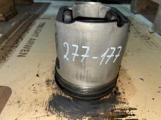 поршень Renault Magnum 3 поколение 2004, P5033X1