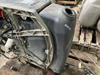 бак AdBlue (мочевины) Volvo FH 4 2015, 12.8 л., D13K500, дизель, АКПП