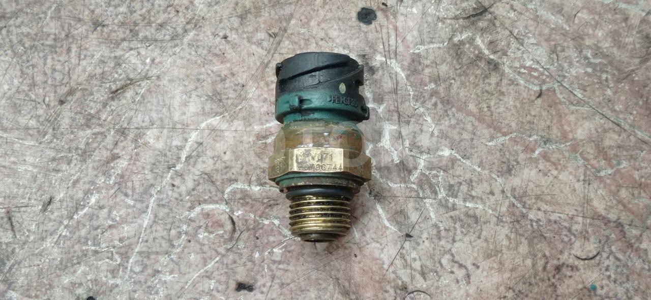 датчик давления картерных газов Volvo FH 2 поколение 2011, 12.0 л., дизель, 20796744 - фото №1