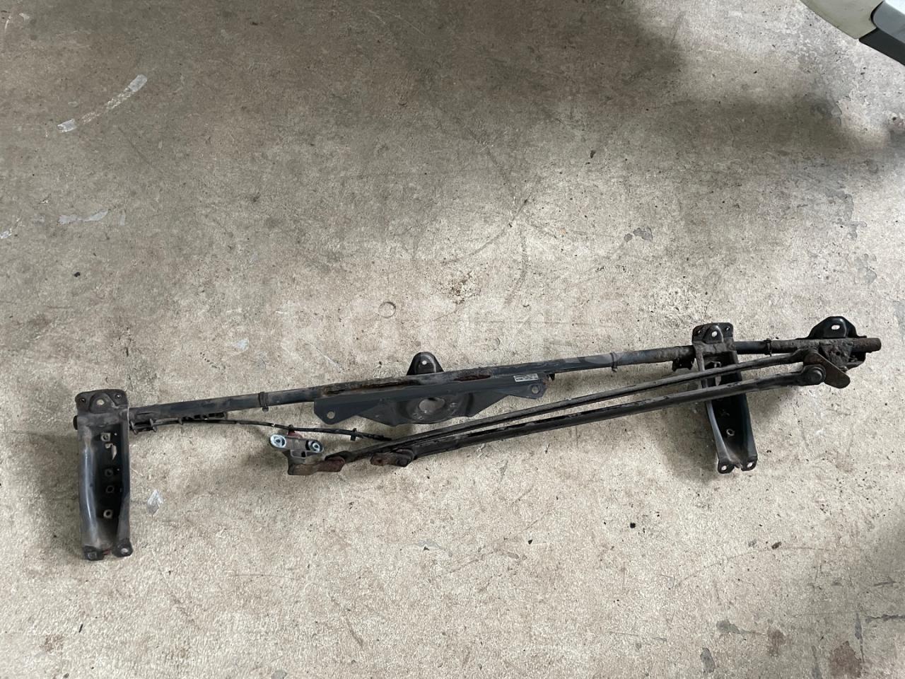 механизм стеклоочистителя (трапеция дворников) Scania P 5 поколение 2008, 11.7 л., DC 12.15, дизель, АКПП, 1765184 - фото №1