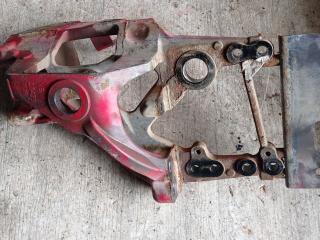 кронштейн рессоры DAF XF 106 1 поколение 2015, 12.9 л., MX-13 340, дизель, МКПП, правый руль, 1849493