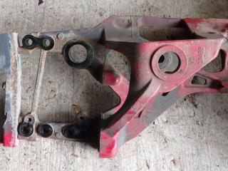 кронштейн рессоры DAF XF 106 1 поколение 2015, 12.9 л., MX-13 340, дизель, МКПП, правый руль, 1849492