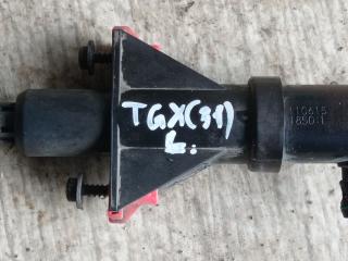 форсунка омывателя фары левая MAN TGX 1 поколение 2015, 12.4 л., D 2676 LF 46, дизель, АКПП, красный, правый руль, 1106151850