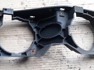 рамка фары противотуманной левой Scania P 5 поколение 2011, 11.7 л., DC 12.15, дизель, АКПП, правый руль, 1786694