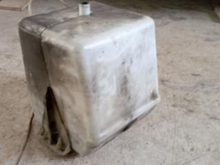 бачок омывателя DAF XF 106 1 поколение 2015, 12.9 л., MX-13 340, дизель, МКПП, правый руль, 1743878