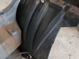 защита арок передняя правая (подкрылок) DAF CF-series 1 поколение 2009, 12.9 л., MX 300, дизель, АКПП, красный, правый руль