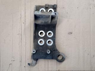 кронштейн амортизатора кабины передний левый DAF XF 105 1 поколение 2007, 12.9 л., MX 340, дизель, МКПП, 1735002