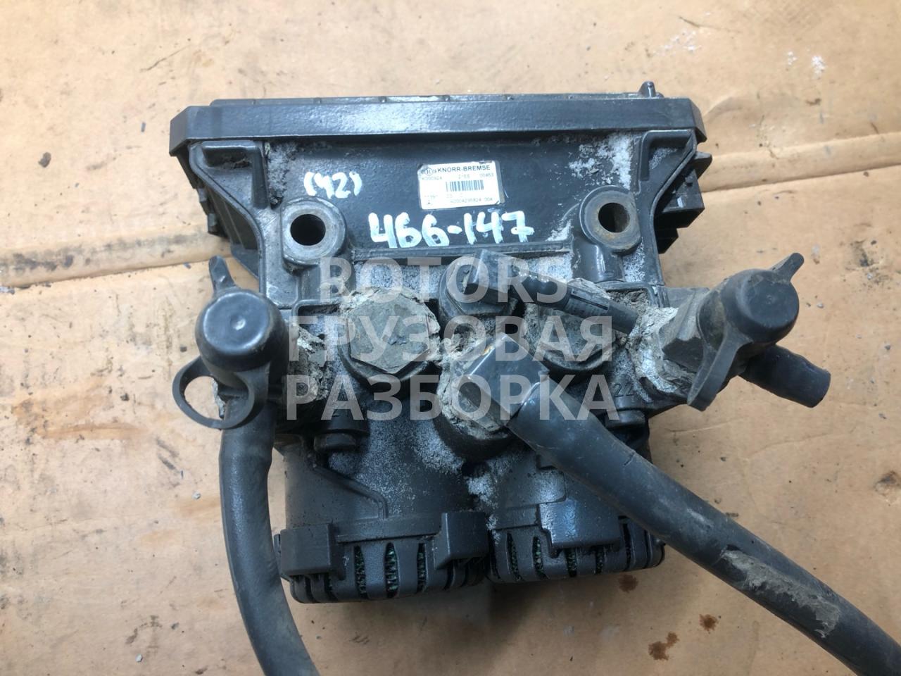 кран модулятор EBS Mercedes-Benz Actros 4 поколение (MP4) 1842LS 2011, 12.8 л., OM 471.909, дизель, АКПП, белый, A0004295824 - фото №1