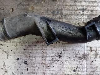 патрубок интеркулера Renault Premium 1 поколение 2002, 11.1 л., DCI 420, дизель, 5010477366