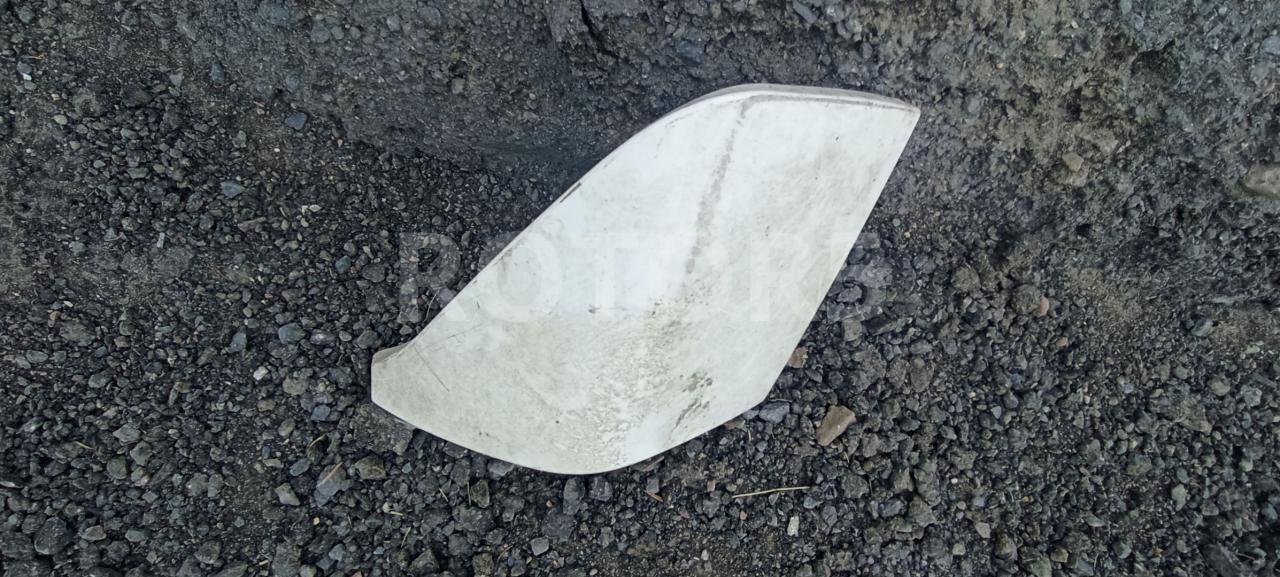 спойлер кабины DAF XF 105 1 поколение 2011, 12.9 л., MX 340, дизель, МКПП, 1653701 - фото №1