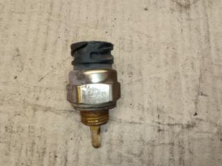 датчик температуры охлаждающей жидкости Scania 144 1 поколение 2001, 23111