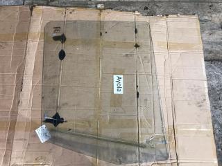 стекло (иные) IVECO EuroCargo 1 поколение 1998, 5.9 л., 8060.45S.7205, дизель, МКПП, голубой, 8142391