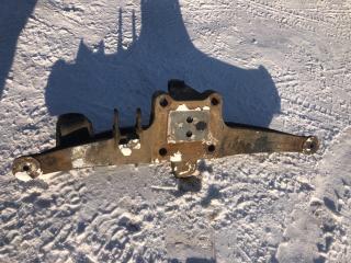 кронштейн крепления пневморессора правый IVECO Stralis 3 поколение 2013, 11.1 л., F3GFE611/460, дизель, АКПП, белый, правый руль, 41030317