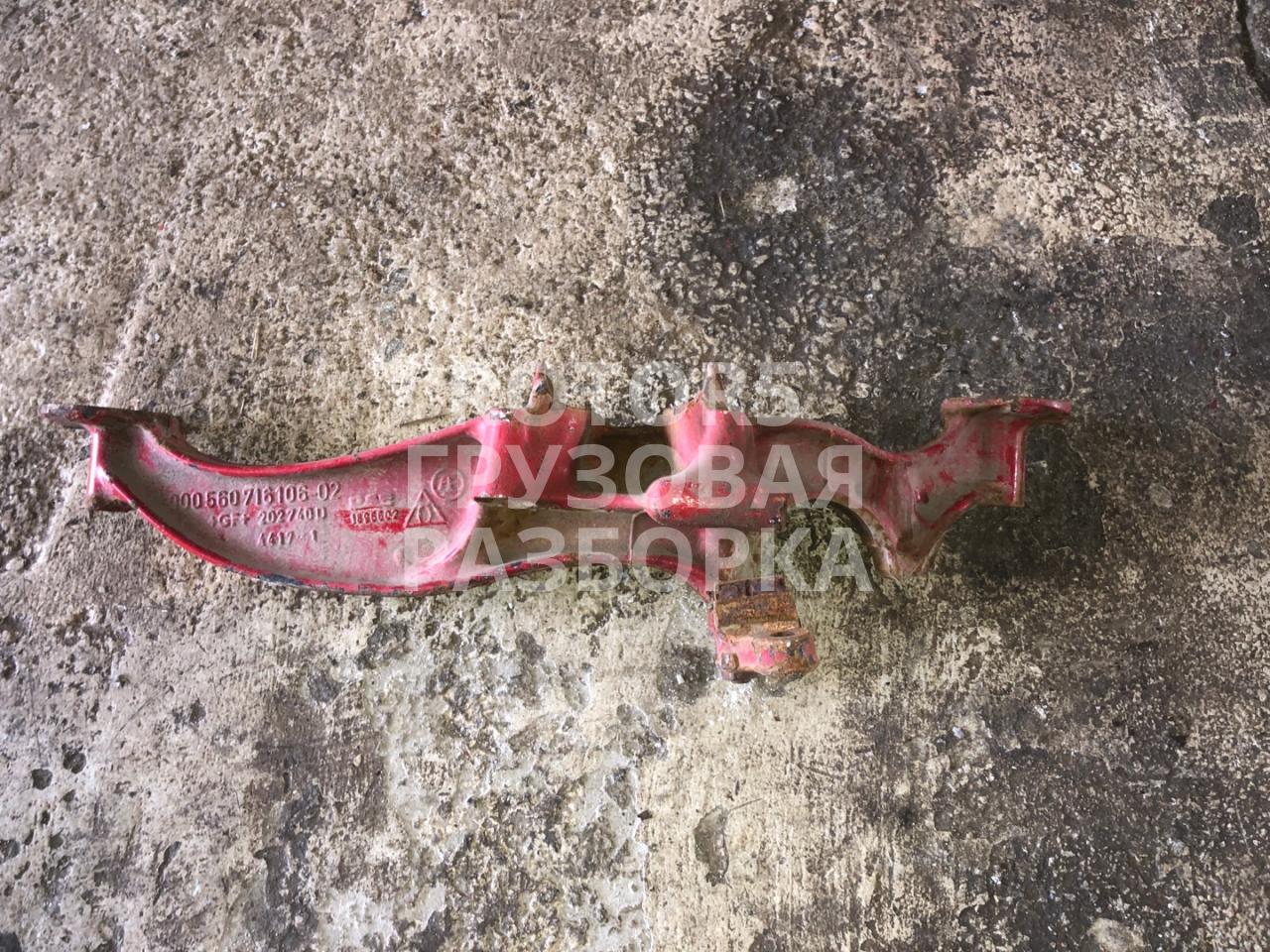 кронштейн крепления пневморессора правый DAF XF 106 1 поколение 2015, 12.9 л., MX-13 340, дизель, МКПП, правый руль, 1896602 - фото №1