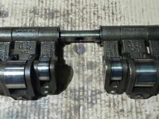 роликовый толкатель клапана (ось) Scania R 5 поколение 2010, 1512895, 1540120