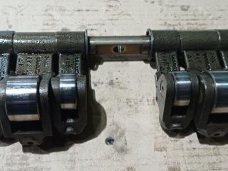 роликовый толкатель клапана (ось) Scania R 5 поколение 2010, 1512895, 1497824