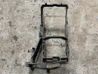 кронштейн крепления фары левый DAF CF-series 1 поколение 2009, 12.9 л., MX 300, дизель, АКПП, 1372801