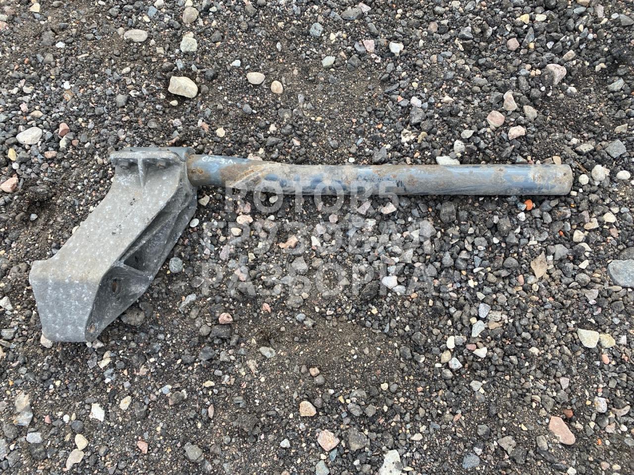 кронштейн крепления подкрылка заднего DAF CF-series 1 поколение 2013, 12.9 л., MX 340, дизель, АКПП, красный, правый руль, 1371225 - фото №1