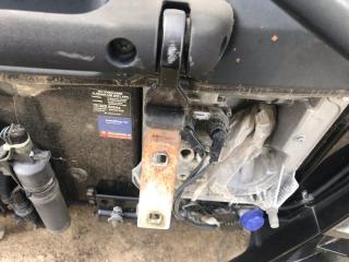 петля капота Mercedes-Benz Actros 3 поколение (MP3) 1848LS 2009, 11.9 л., OM 541.978, дизель, АКПП, чёрный, A9417500251