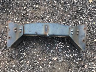 траверса поперечная рамы DAF CF-series 1 поколение 2013, 12.9 л., MX 340, дизель, АКПП, красный, правый руль