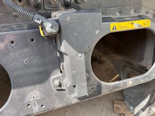 замок капота Volvo FH 4 2017, 12.0 л., дизель, АКПП, 82208559