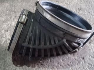 патрубок воздушного фильтра Renault Premium 2 поколение 2006, 5010626057