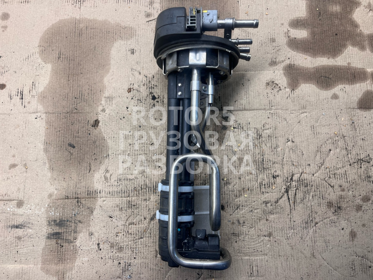 датчик уровня AdBlue DAF CF-series 1 поколение 2018, 10.8 л., MX-11 330, дизель, робот, 2134683 - фото №1