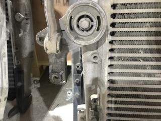 кронштейн радиатора Scania R 5 поколение 2009, 1492747