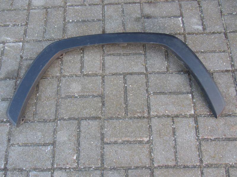 накладка колесной арки передний правый Toyota RAV4 5 поколение (XA50) 2019, гибрид, 75601-42160 - фото №1