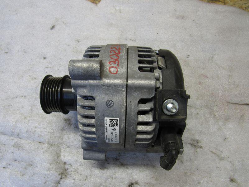 генератор BMW 3 серия F30/F31/F34 2014, 8645325 - фото №1