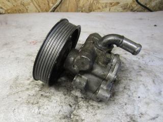 насос гидроусилителя руля Volkswagen Caddy 3 поколение 2009, 2.0 л., дизель, 7M0145157AA