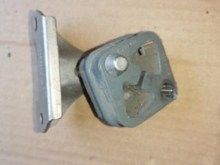 кронштейн глушителя BMW 6 серия G32 2018, 3.0 л., B58 B30 A, бензин, АКПП, mineral-weiss metallic а96, лифтбэк, полный привод, 18308635586, 8635586