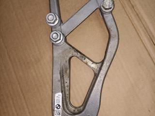 Кронштейн балки BMW X3 G01 [рестайлинг] G01 2022, 2.0 л., B46 B20 B, бензин, АКПП, 475, внедорожник 5 дв., задний привод, 31106878780, 6878780